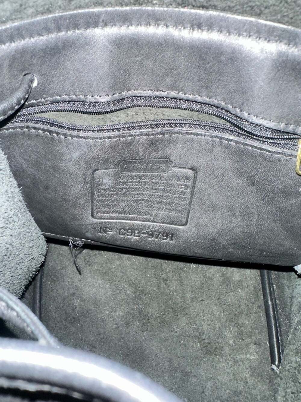 Vintage Coach 9960 Black Leather Mini Daypack Backpack - Picture 2 of 12